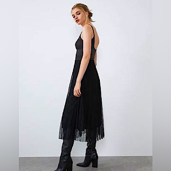 ZARA Dotted Pleated Tulle Skirt - Picture 3 of 7